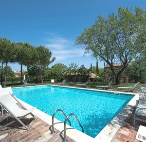 Sarna Residence - The Swimming Pool